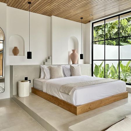 The Suites By The Young Villas Uluwatu Exterior foto