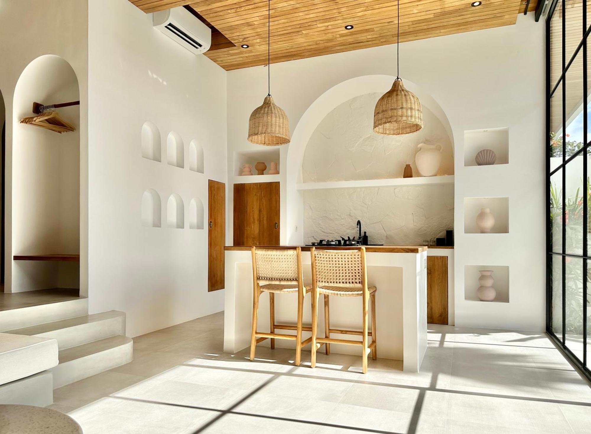 The Suites By The Young Villas Uluwatu Exterior foto